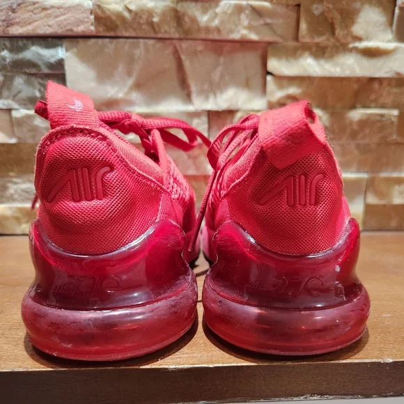 Nike Air Max 270 RF University Red Size 12c